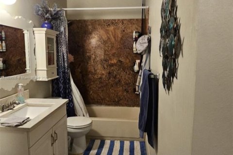 Купить кондоминиум в Норт-Лодердейл, Флорида 2 спальни, 102.38м2, № 2022743 - фото 20