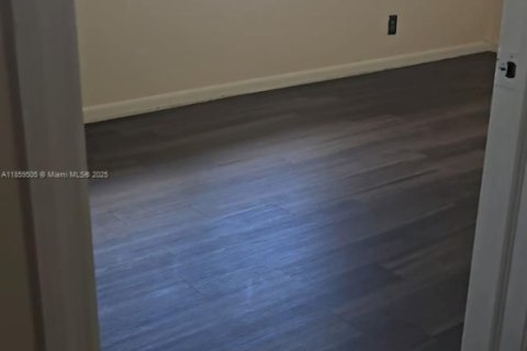 Купить кондоминиум в Норт-Лодердейл, Флорида 2 спальни, 102.38м2, № 2022743 - фото 18