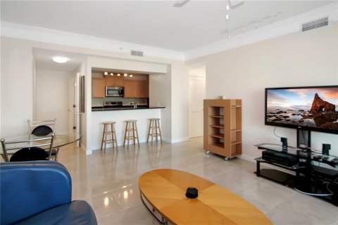 Condo in Tampa, Florida, 2 bedrooms  № 1815791 - photo 6