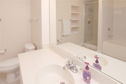 Condo in Tampa, Florida, 2 bedrooms  № 1815791 - photo 15