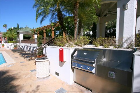 Condo in Tampa, Florida, 2 bedrooms  № 1815791 - photo 23