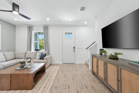Adosado en venta en Celebration, Florida, 3 dormitorios, 153.38 m2 № 2202656 - foto 4