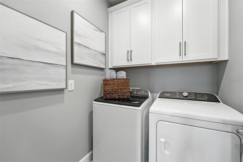 Adosado en venta en Celebration, Florida, 3 dormitorios, 153.38 m2 № 2202656 - foto 20