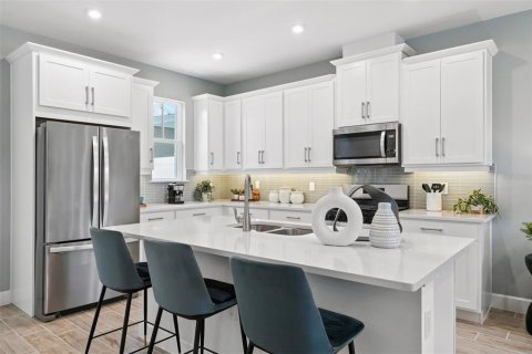 Adosado en venta en Celebration, Florida, 3 dormitorios, 153.38 m2 № 2202656 - foto 6