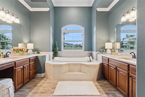 Casa en venta en Windermere, Florida, 6 dormitorios, 545.24 m2 № 2297050 - foto 23