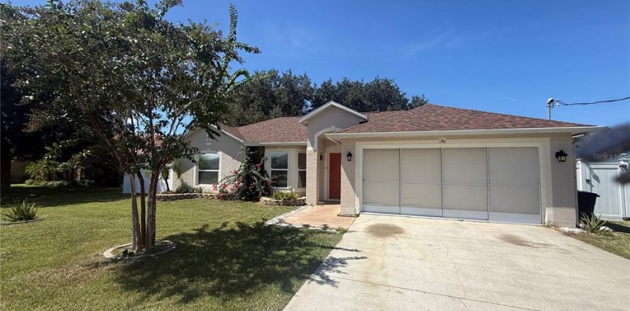 House in Palm Coast, Florida 4 bedrooms, 160.72 sq.m. № 2376633