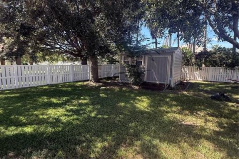House in Palm Coast, Florida 4 bedrooms, 160.72 sq.m. № 2376633 - photo 21