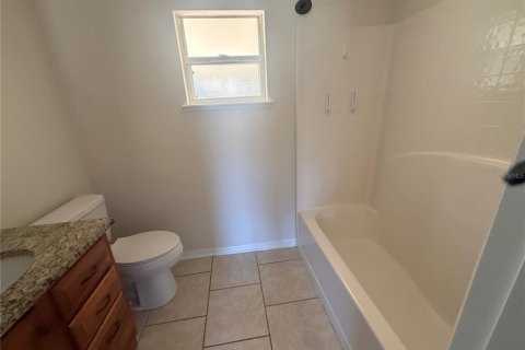 House in Palm Coast, Florida 4 bedrooms, 160.72 sq.m. № 2376633 - photo 6
