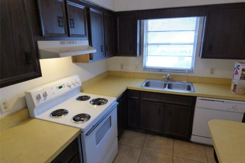 Appartement à louer à Apopka, Floride: 2 chambres, 90.12 m2 № 2405698 - photo 4