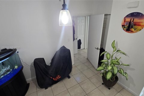 Condo in Cutler Bay, Florida, 1 bedroom  № 2181783 - photo 5