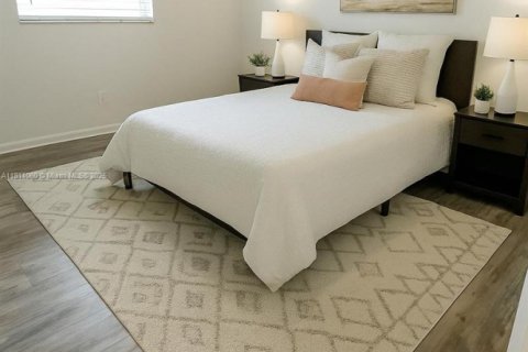 Condo in North Palm Beach, Florida, 2 bedrooms  № 1967966 - photo 16