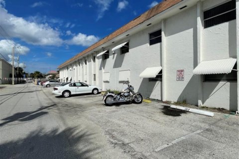 Condo in North Palm Beach, Florida, 2 bedrooms  № 1967966 - photo 25