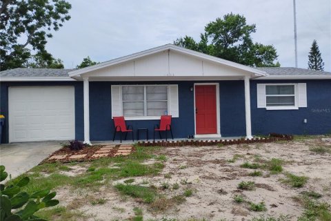 Villa ou maison à Holiday, Floride 2 chambres, 86.58 m2 № 2102013