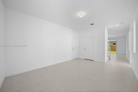 Touwnhouse à vendre à Homestead, Floride: 4 chambres, 166.3 m2 № 2090460 - photo 6