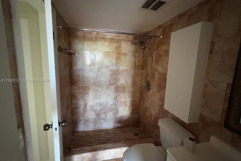 Copropriété à vendre à North Miami Beach, Floride: 1 chambre, 61.13 m2 № 2052044 - photo 9