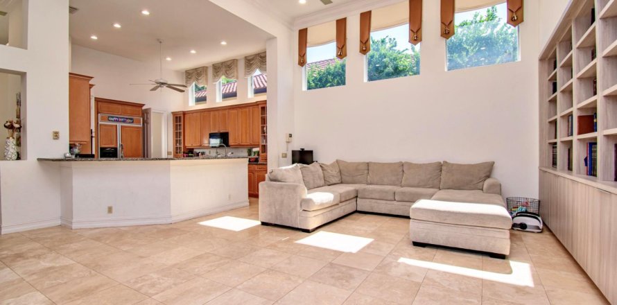 House in Boca Raton, Florida 5 bedrooms, 347.45 sq.m. № 1224784