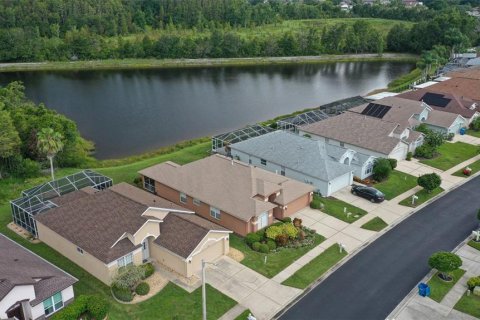 Villa ou maison à vendre à Wesley Chapel, Floride: 3 chambres, 181.72 m2 № 1826509 - photo 28