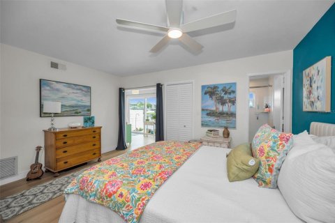 House in Dunedin, Florida 1 bedroom, 77.85 sq.m. № 2219683 - photo 29