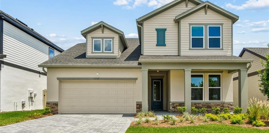 House in Mount Dora, Florida 4 bedrooms, 209.12 sq.m. № 2094625