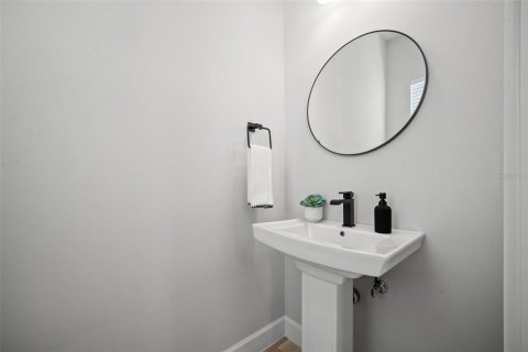 Adosado en alquiler en Tampa, Florida, 3 dormitorios, 194.82 m2 № 1903881 - foto 13