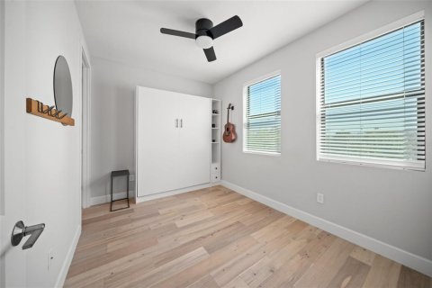Adosado en alquiler en Tampa, Florida, 3 dormitorios, 194.82 m2 № 1903881 - foto 25