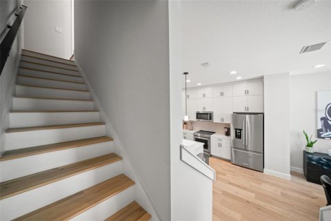 Adosado en alquiler en Tampa, Florida, 3 dormitorios, 194.82 m2 № 1903881 - foto 16