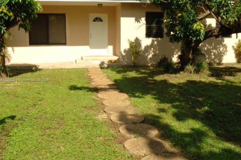 Villa ou maison à vendre à Homestead, Floride: 2 chambres, 82.59 m2 № 1941535 - photo 15