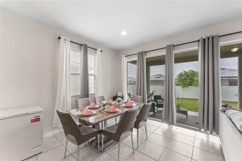 Casa en venta en Winter Haven, Florida, 3 dormitorios, 134.71 m2 № 1907532 - foto 9
