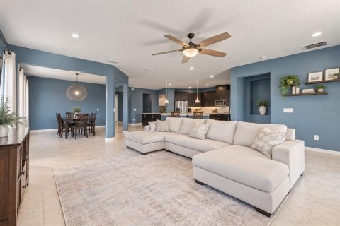 House in Lutz, Florida 4 bedrooms, 256.6 sq.m. № 2429299 - photo 17