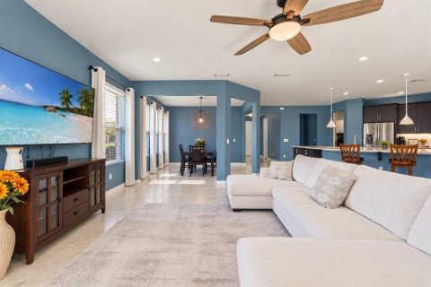 House in Lutz, Florida 4 bedrooms, 256.6 sq.m. № 2429299 - photo 19
