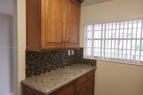 Condo in Davie, Florida, 3 bedrooms  № 1833797 - photo 21