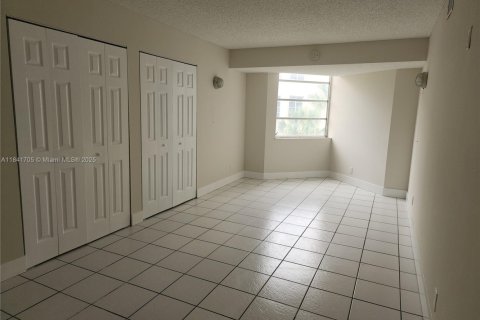 Condo in Davie, Florida, 3 bedrooms  № 1833797 - photo 7