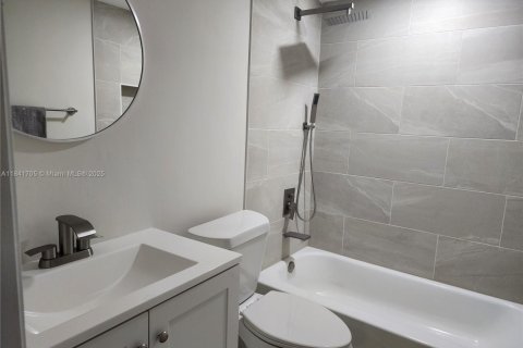 Condo in Davie, Florida, 3 bedrooms  № 1833797 - photo 5