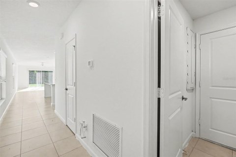 Villa ou maison à vendre à Palm Bay, Floride: 3 chambres, 134.8 m2 № 2393935 - photo 14