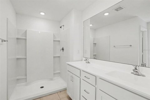 Villa ou maison à vendre à Palm Bay, Floride: 3 chambres, 134.8 m2 № 2393935 - photo 10