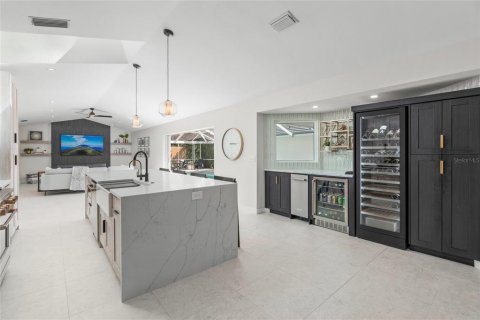 Villa ou maison à vendre à Osprey, Floride: 3 chambres, 262.91 m2 № 1769692 - photo 5