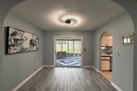 House in Summerfield, Florida 2 bedrooms, 120.4 sq.m. № 2391585 - photo 11