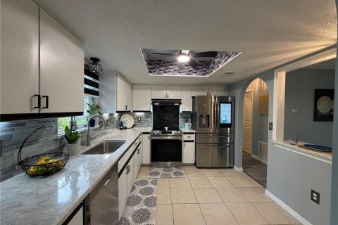 House in Summerfield, Florida 2 bedrooms, 120.4 sq.m. № 2391585 - photo 6