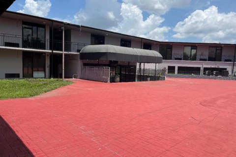 Immobilier commercial à vendre à Orlando, Floride: 10 chambres, 339.84 m2 № 2329572 - photo 10