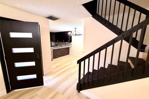 Townhouse in Palm Harbor, Florida 2 bedrooms, 124.86 sq.m. № 2381192 - photo 11