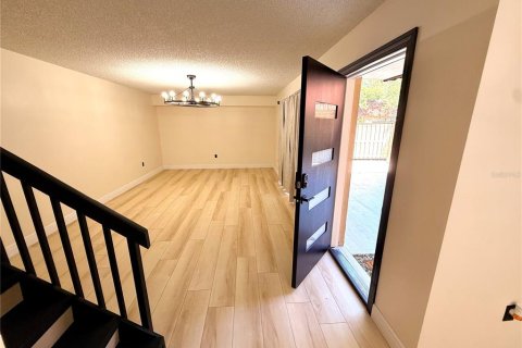 Townhouse in Palm Harbor, Florida 2 bedrooms, 124.86 sq.m. № 2381192 - photo 7