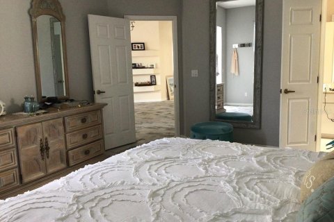 Villa ou maison à louer à Sarasota, Floride: 4 chambres, 167.04 m2 № 2272767 - photo 16