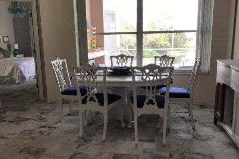 Villa ou maison à louer à Sarasota, Floride: 4 chambres, 167.04 m2 № 2272767 - photo 10