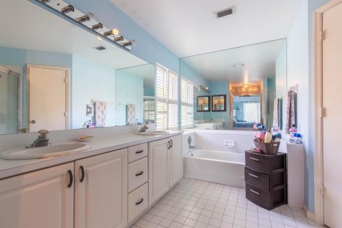Villa ou maison à vendre à Wellington, Floride: 3 chambres, 200.67 m2 № 2261734 - photo 18
