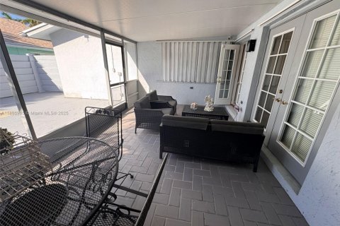 Villa ou maison à louer à Dania Beach, Floride: 3 chambres, 159.42 m2 № 1949608 - photo 9