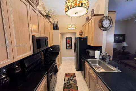 Villa ou maison à louer à Dania Beach, Floride: 3 chambres, 159.42 m2 № 1949608 - photo 4