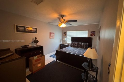 Villa ou maison à louer à Dania Beach, Floride: 3 chambres, 159.42 m2 № 1949608 - photo 11