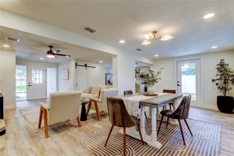 Villa ou maison à vendre à Clearwater, Floride: 3 chambres, 131.92 m2 № 1900319 - photo 13