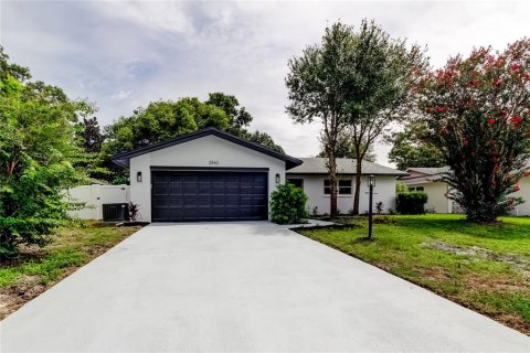 Villa ou maison à vendre à Clearwater, Floride: 3 chambres, 131.92 m2 № 1900319 - photo 2