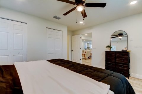 Villa ou maison à vendre à Clearwater, Floride: 3 chambres, 131.92 m2 № 1900319 - photo 30